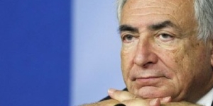 Selon vous, Dominique Strauss-Kahn doit il continuer sa carrière politique en France ?