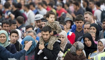 Sondage : Accueil des migrants : la France doit-elle assouplir temporairement ses règles d’accueil ?
