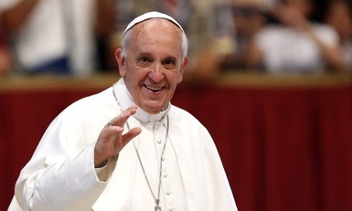 Le Pape doit-il accueillir tous les migrants au Vatican ?