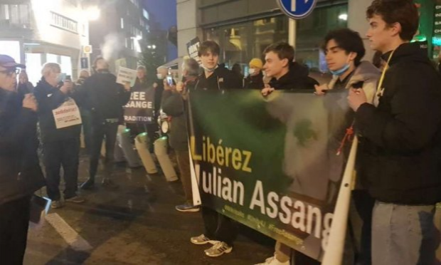 Pétition : Exigeons l'asile politique en Belgique pour Julian Assange !