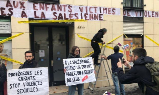 Petition : Soutien aux enfants victimes du club de foot parisien La Salésienne