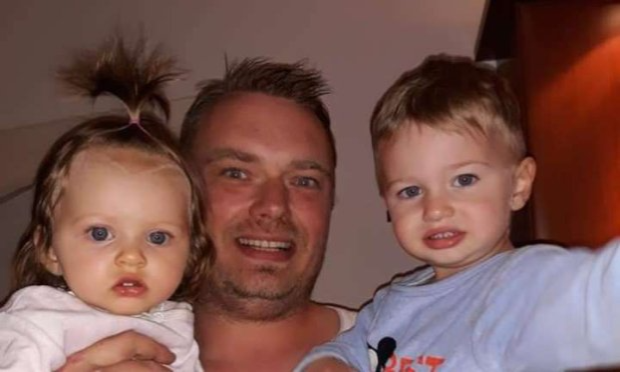 Petition : Placés sur de faux signalements, Paul et Jeanne, 4 et 5 ans, battus dans leur 1ère famille d'accueil.