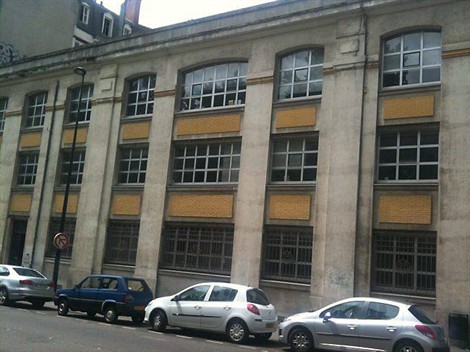 Non à l'hôtel rue de Strasbourg