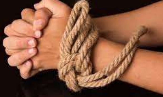 RETROUVER MA FILLE VIVANTE OU MORTE POUR QUE CESSE LE MALHEUR ET DEUIL