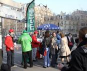 Distribution des journaux gratuits aux abords des stations RATP = DANGER !