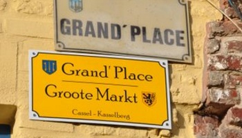 Pour une signalisation bilingue en Flandre française