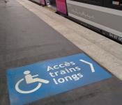 Oui à la mise en place d'un tarif réduction 90 % sur billet réseau national SNCF pour tous les handicapés et RSA