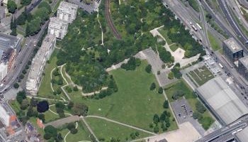 Non au bétonnage et à la destruction de l'espace vert, parc Henri Matisse à Lille (Euralille)