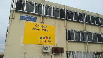 Des moyens pour le collège Jean Vilar de Saint-Gilles