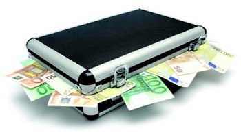 Halte aux abus des rémunérations des dirigeants du CAC 40 et du SBF 120 alors que les français ne gagnent que 1100 ou 1300 euros par mois