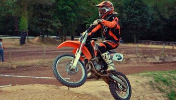 Contre la tarification pour les assurances UFOLEP