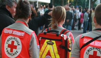 La Croix Rouge Française licencie, transfère et  ferme ses établissements !