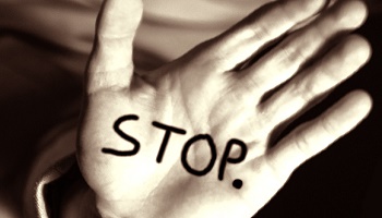 Stop à la publicité faite aux terroristes et autres criminels