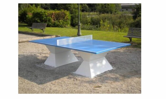 Installation d’une table de ping-pong