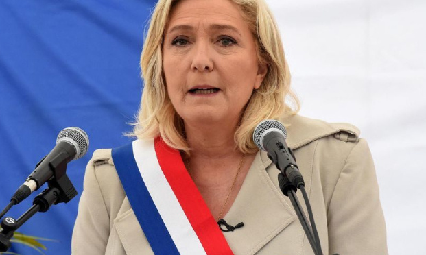 arrete de faire de la merde vielle chienne