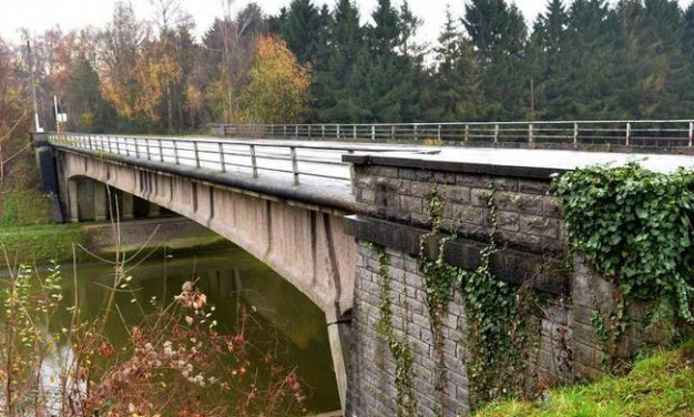 Reconstruction du pont de la Bush entre Blaton et Harchies