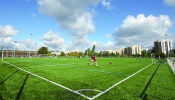 Nous souhaitons une lettre d'accord d'utilisation de stade