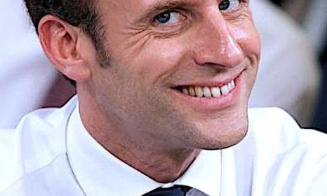 Pour que E.Macron se fasse soigner