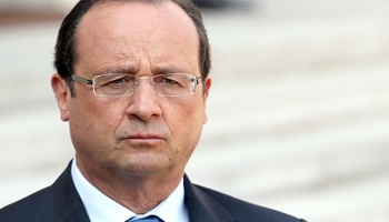 La démission de François Hollande, ainsi que de son gouvernement.