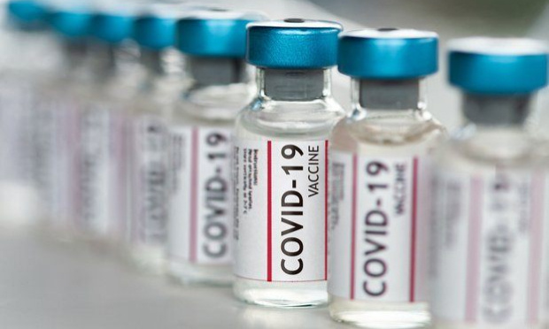 Stopper la vaccination au 15/11 dans le cadre d'un moratoire sur l’inoculation des vaccins contre la COVID-19