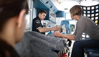 Création d'un guichet ambulancier dans les établissements de santé du CHU-Hôpitaux de Rouen