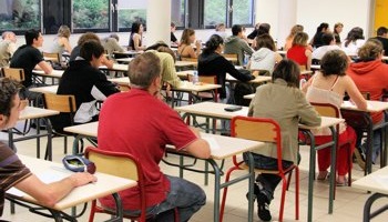 Non à la fermeture de notre lycée