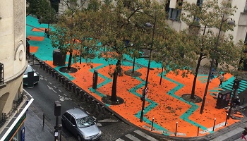 Retrouver l'apparence de la place du Buisson Saint Louis tel qu'elle &eacute;tait avant cette monstrueuse initiative qui se veut artistique.