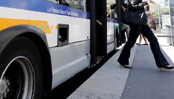 Aidons les personnes handicapées à garder leurs bus