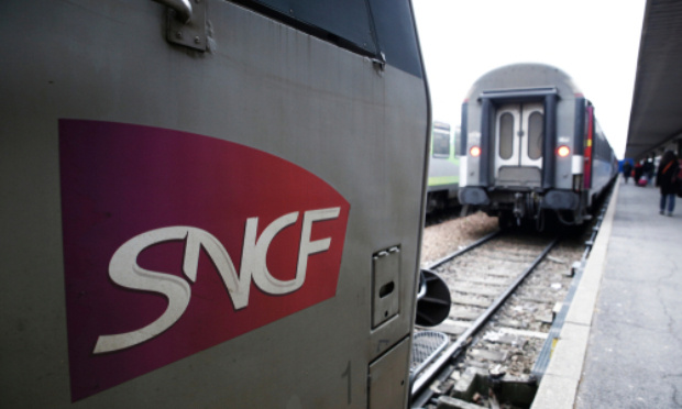Halte à la dématérialisation des facilités de circulation SNCF !