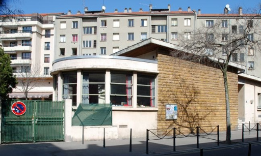 Annulation fermeture de classes pour la rentrée 2022 dans l'école maternelle Crestin à Lyon