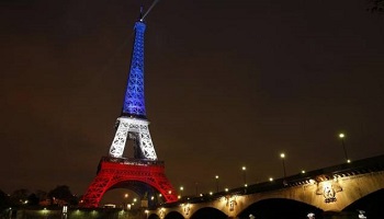 Pour que la Tour Eiffel garde les couleurs tricolores du drapeau français