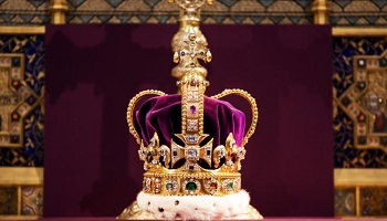 Que le roi de France trouve son trône en 2017