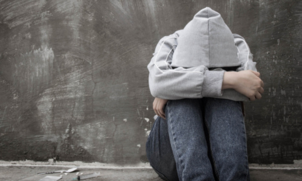 Dépression chez les adolescents : pour une meilleure sensibilisation à la santé mentale et aux risques suicidaires