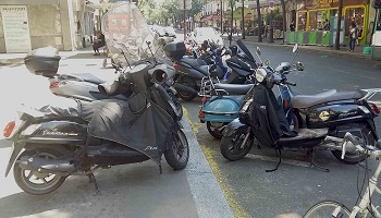 Autoriser la police à contrôler et saisir les 2 roues type scooters, motos et motos cross non immatriculées