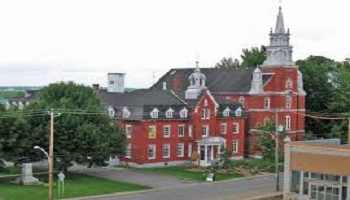 Non à la démolition du vieux couvent de Saint-Pie