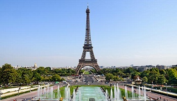 La Tour Eiffel sans aucun lieu de Culte