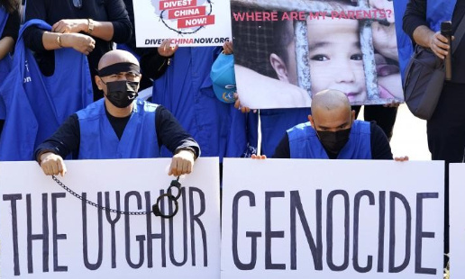 Aidez les Ouïghours / Help the Uyghur !