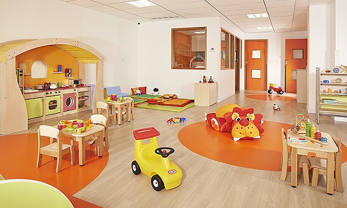 La fin des revêtements toxiques dans les lieux fréquentés par nos enfants !