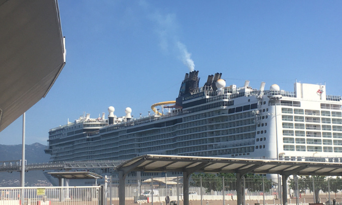 Pollution : Pour l'interdiction des bateaux de croisière à Ajaccio !