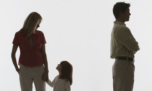 Droit de visites pour un enfant vivant à l étranger et non à la déchéance parentale !