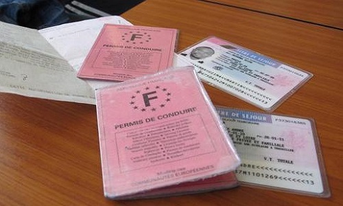 Pour un droit de protection et un droit de travailler pour un diplômé SDF en France