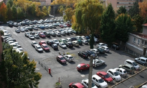 La suppression des zones de parkings