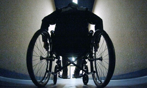 Le droit des handicapés à être reconnu comme une personne à part entière, c'est à dire à obtenir l'égalité des chances