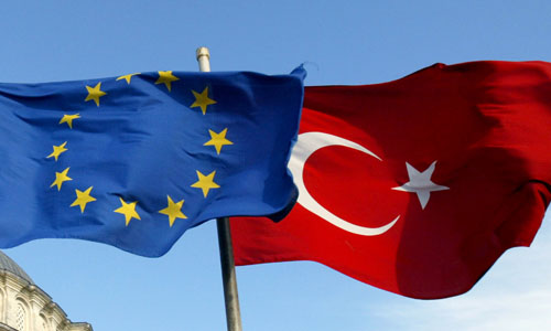 Le retrait de la France des pourparlers d'ahésion de la Turquie dans l'Europe