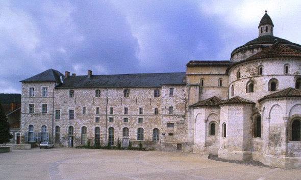NON au projet de transformation de l'Abbaye Sainte-Marie de Souillac et ses abords en un hôtel 5*