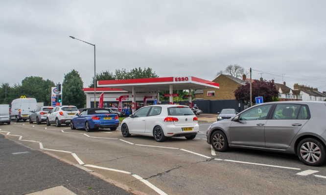 Stop aux grèves intempestives dans un pays qui se noie !