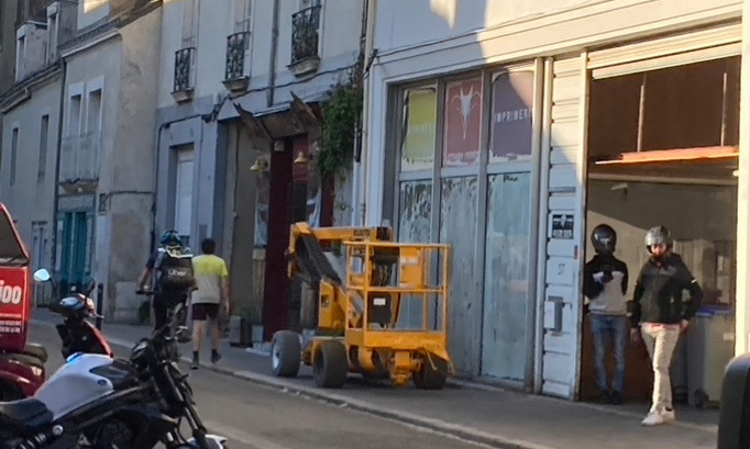 Flink ça suffit ! Pour mettre fin aux nuisances du dark store des Olivettes à Nantes.