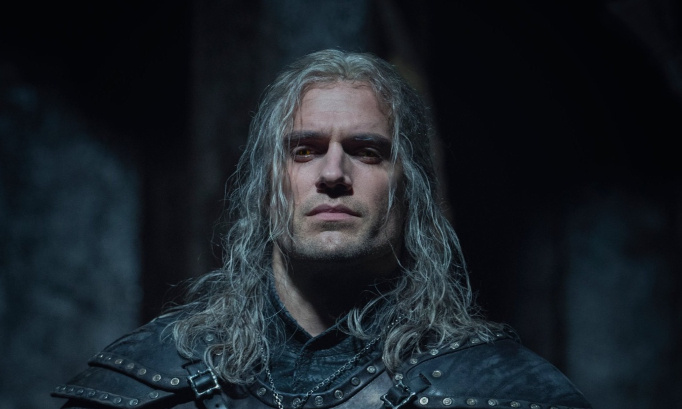 Pour que Henry Cavill garde son rôle dans The Witcher