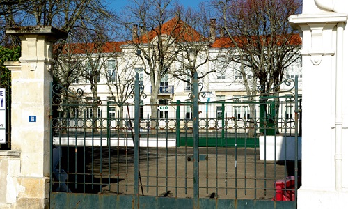 Sauver l'école classée Jules Ferry de Royan de la destruction!