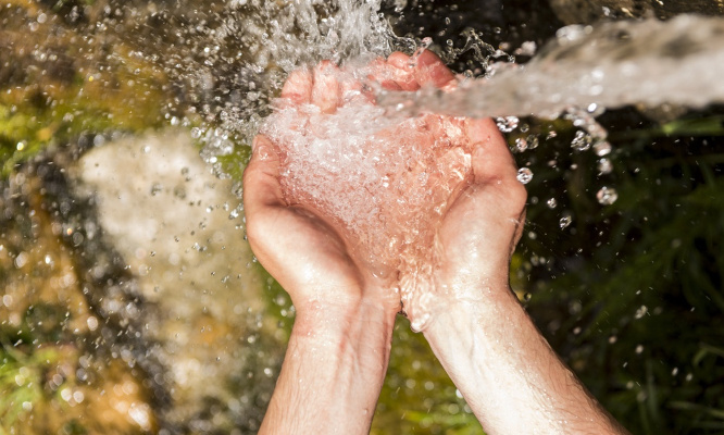 NON à la privatisation de l'eau !